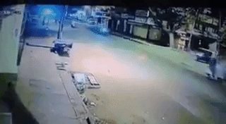 3 xe đâm nhau giữa ngã ba