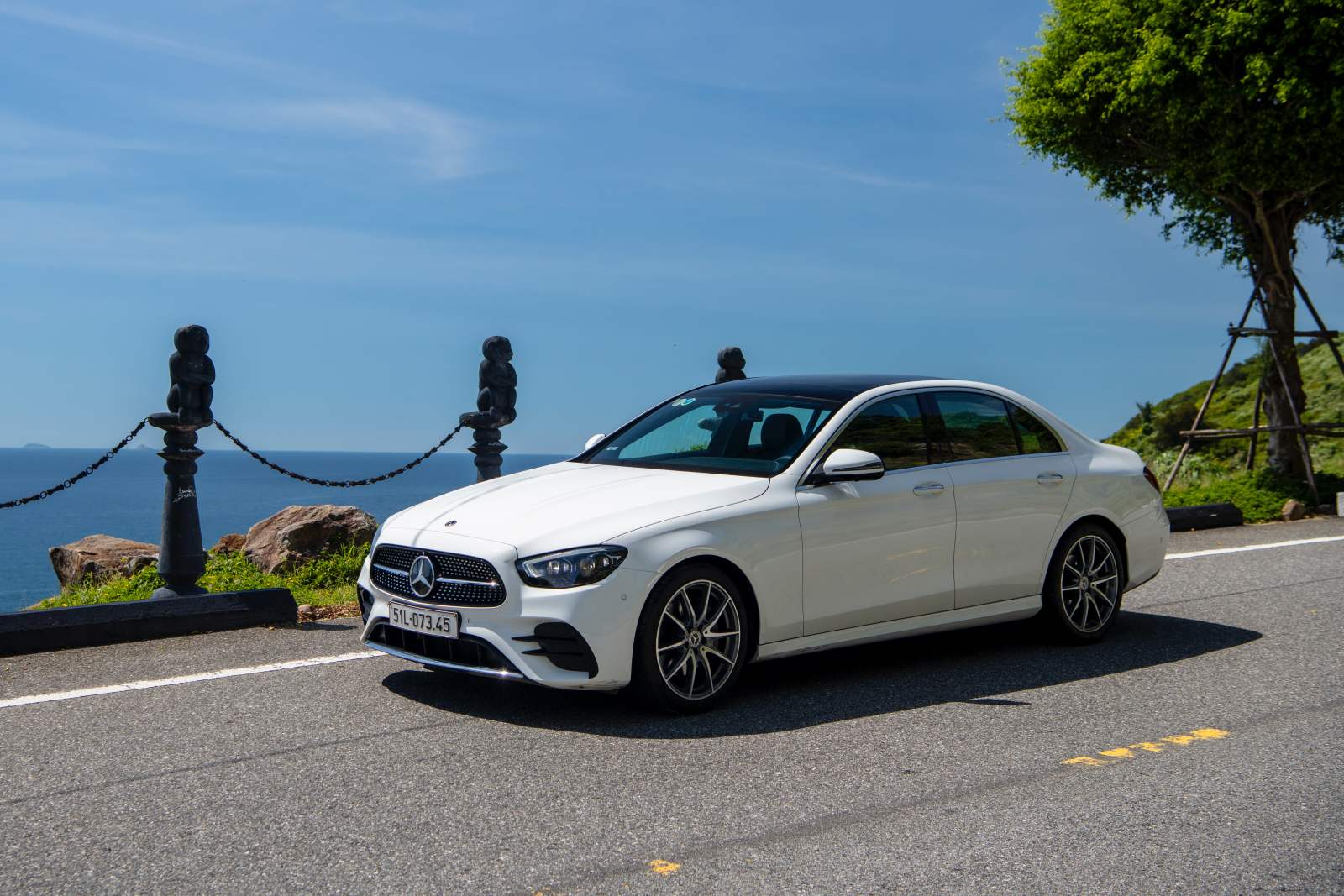 Mercedes-Benz Việt Nam giảm giá nhiều mẫu xe, có mẫu giảm tới 490 triệu đồng