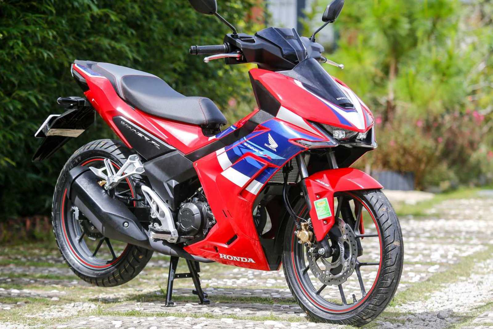 Mua trả góp Honda WINNER R với lãi suất 0%
