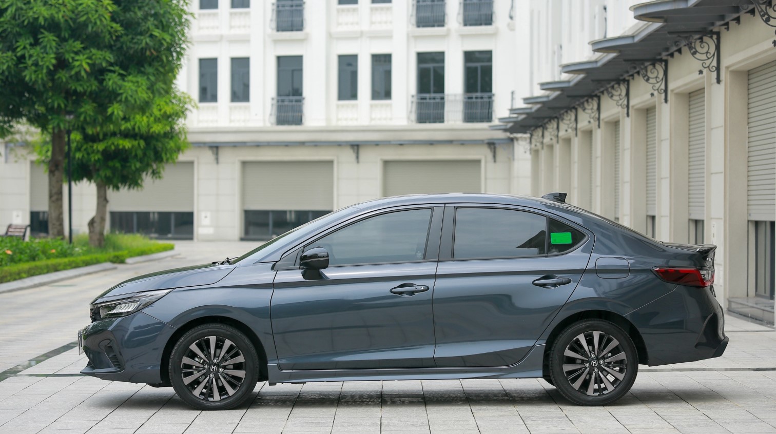 Xe bán chạy nhất các phân khúc trong tháng 4/2025: Honda City gây bất ngờ