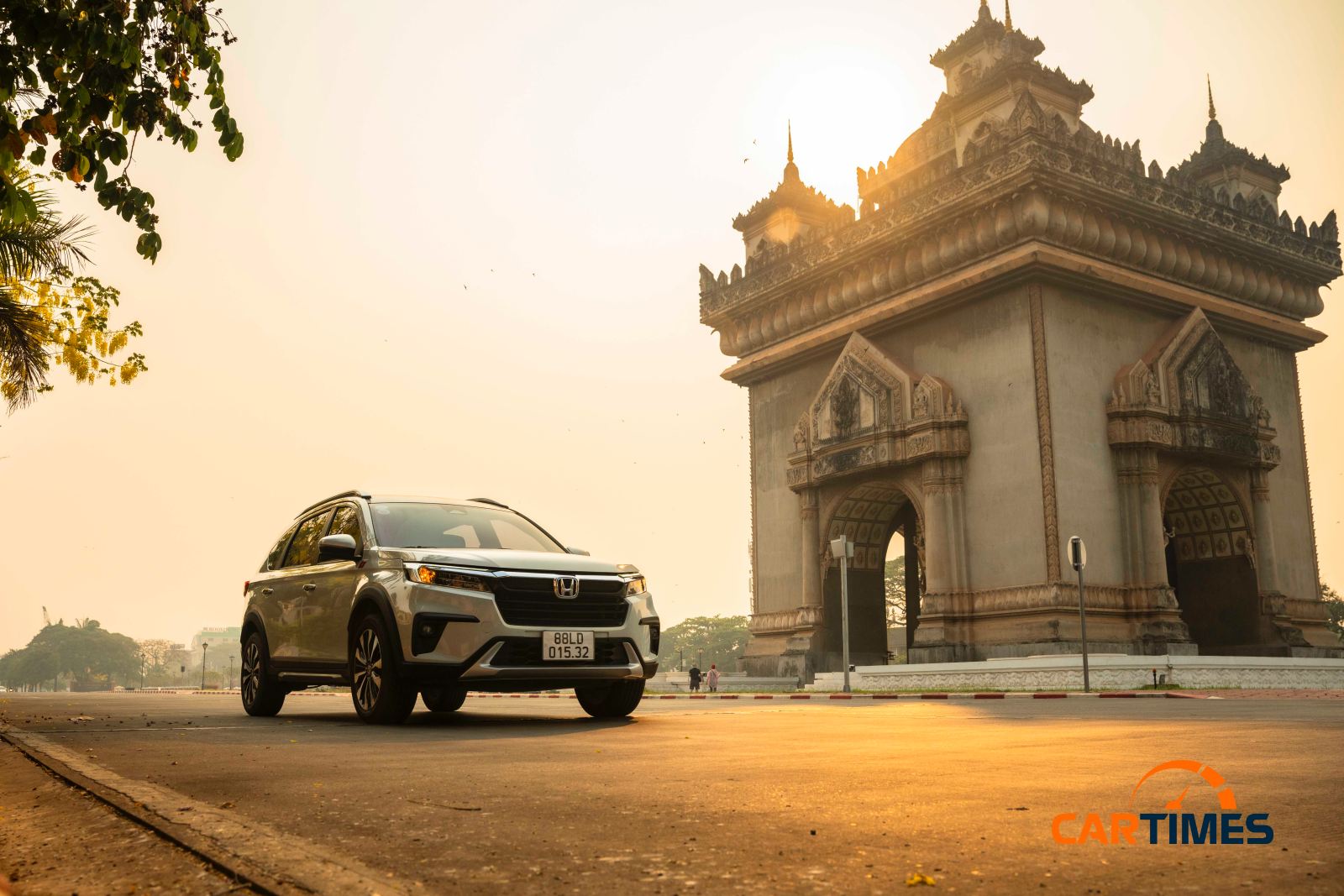 “Thử thách” Honda BR-V trên đất bạn Lào: Rộng rãi, bền bỉ và… “lành”