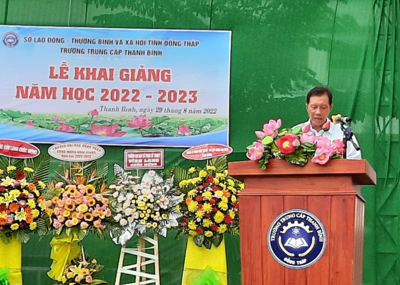 Hiệu trưởng Trường trung cấp Thanh Bình