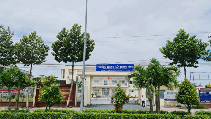 Trường Trung cấp Thanh Bình