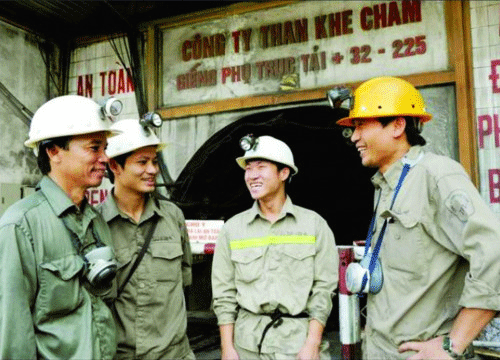 Đội ngũ công nhân Than Khe Chàm