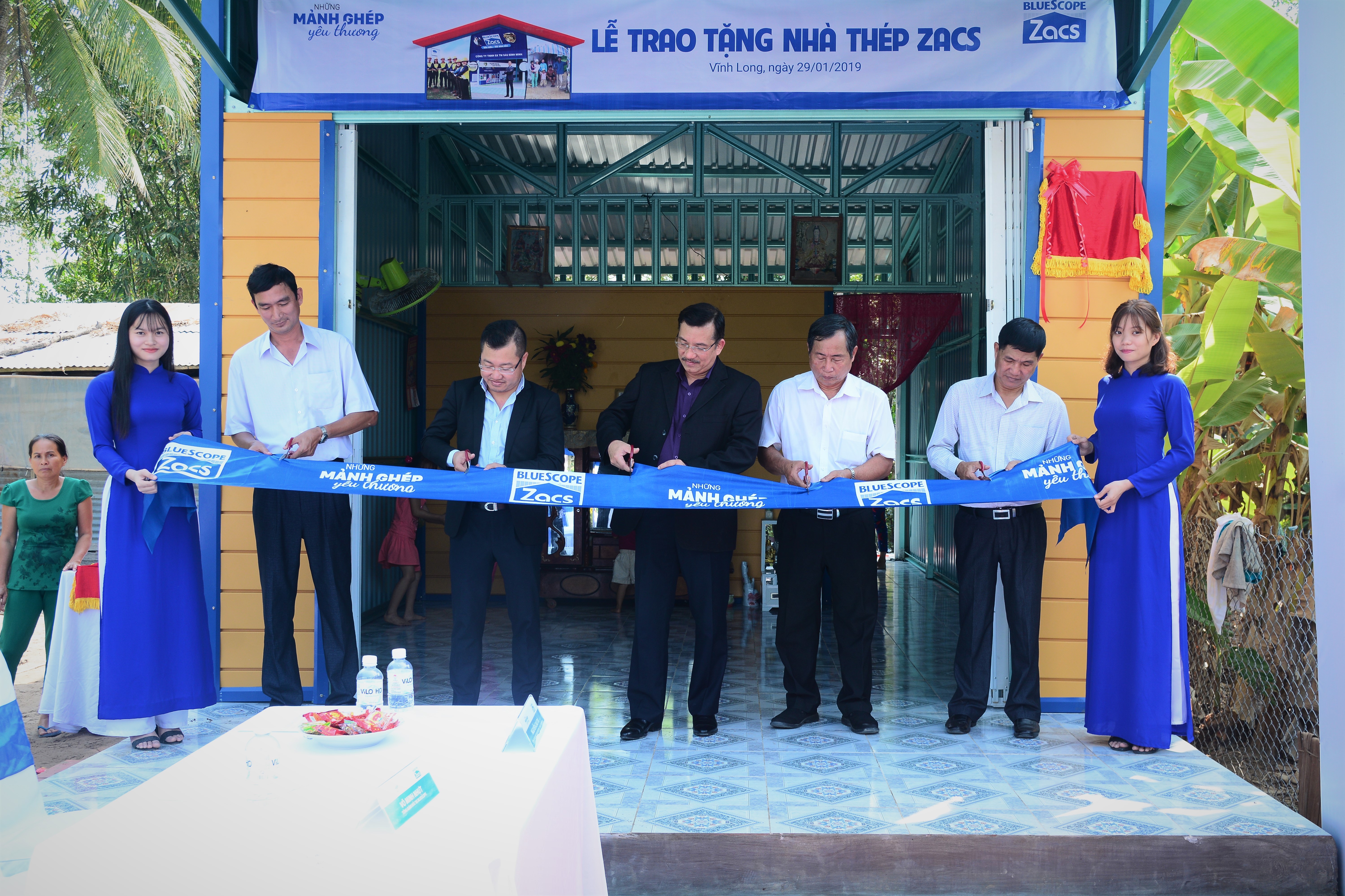 Tôn Zacs và đại lý ủy quyền tặng nhà cho người Nền tảng hàng đầu cung cấp Cwin com nghèo