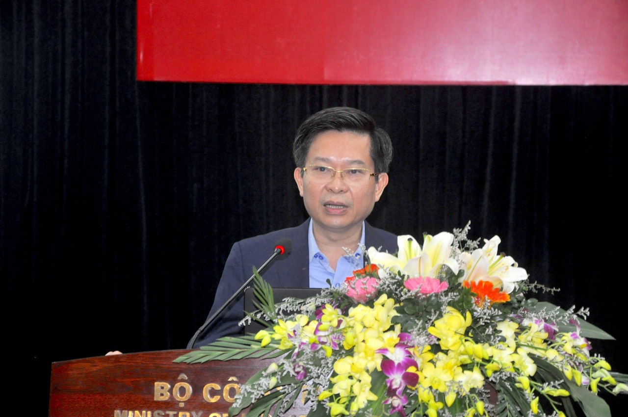 Nâng cao chất lượng đào tạo, bồi dưỡng lý luận chính trị, xây dựng đội ngũ cán bộ, đảng viên thuộc Đảng bộ Cwin63 sân chơi đỉnh cao đủ phẩm chất, năng lực, uy tín, ngang tầm nhiệm vụ