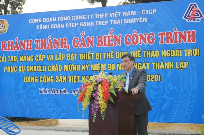 Ông Vũ Thượng Thư - Chủ tịch Công đoàn Công ty báo cáo kết quả triển khai thực hiện Công trình