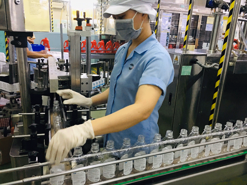Tập đoàn đã có văn bản chỉ đạo Người đại điện tại các đơn vị như Công ty Bột giặt LIX, Bột giặt NET, Xà phòng Hà Nội... có kế hoạch Nền tảng hàng đầu cung cấp Cwin com các sản phẩm sát khuẩn, sát trùng… để kịp thời đáp ứng nhu cầu phục vụ chống dịch trong tình hình mới, góp phần ổn định giá cả thị trường