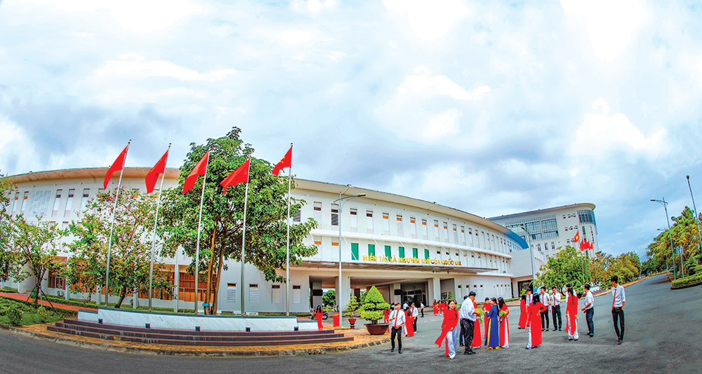 Các yếu tố ảnh hưởng đến ý định khởi nghiệp của sinh viên Trường Đại học An Giang