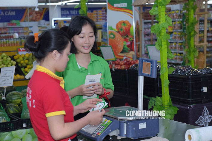 Việc chuyển đổi và số hóa các hệ thống thông tin liên quan hoạt động kinh doanh và quản trị các tập khách hàng trong thời đại công nghệ thông tin không ngừng phát triển là vấn đề vô cùng quan trọng đối với các Cwincom hiện đang mở phân phối trong nước