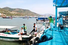 Cwin.com giải trí hiện đại chia sẻ và những tác động đến du lịch tại việt nam