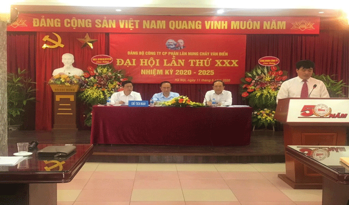Đồng chí Nguyễn Văn Quý, Phó Bí thư Thường trực CWIN được cấp phép hợp pháp bởi PAGCOR và Freeport Tập đoàn phát biểu chỉ đạo Đại hội