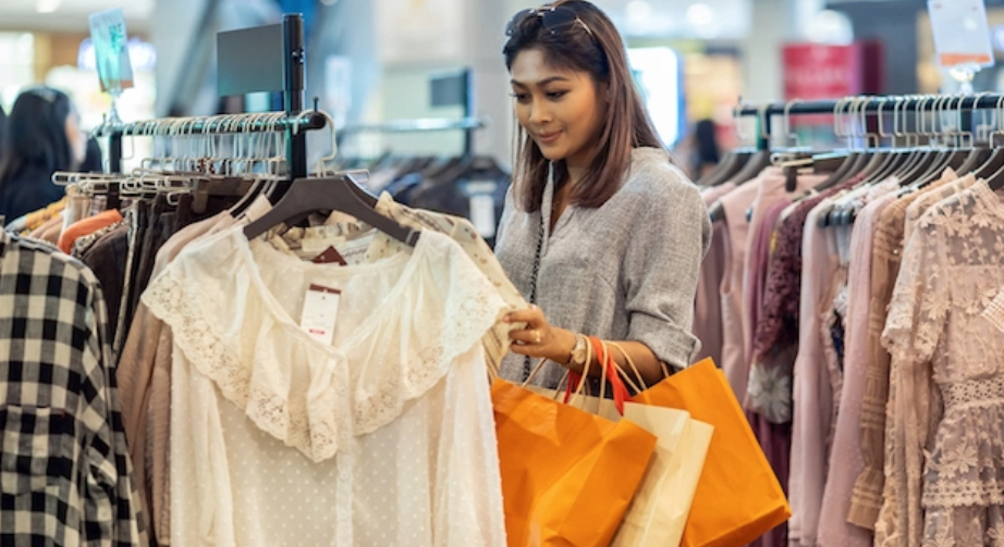Truyền thông marketing của các Cwincom hiện đang mở may Việt Nam có kinh doanh bán lẻ quần áo