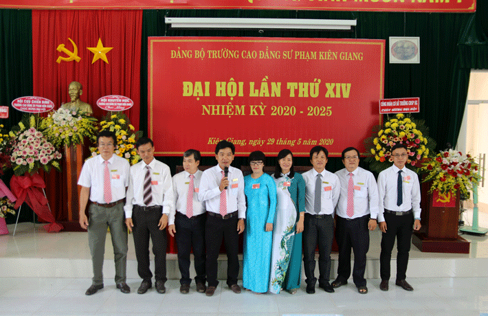 Đại hội Đảng bộ trường Cao đẳng sự phạm Kiên Giang