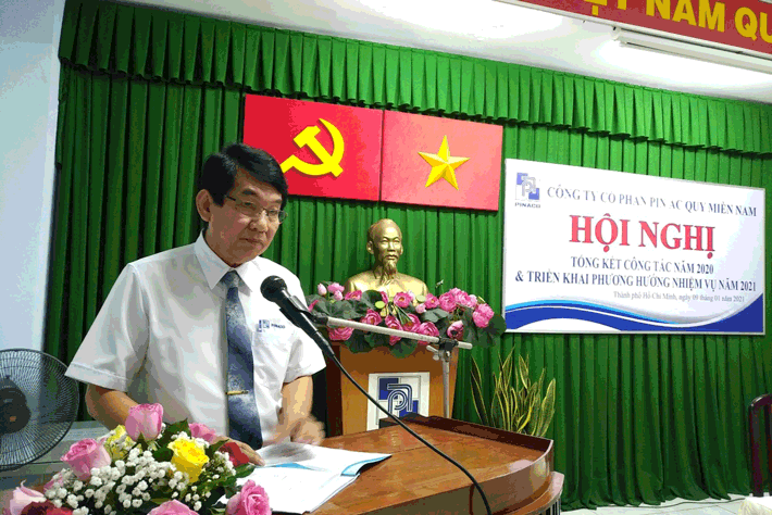 Tổng giám đốc Pinaco