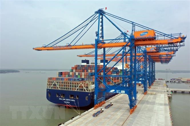 Sự hài lòng của khách hàng về chất lượng dịch vụ logistics tại Cảng tổng hợp Bình Dương