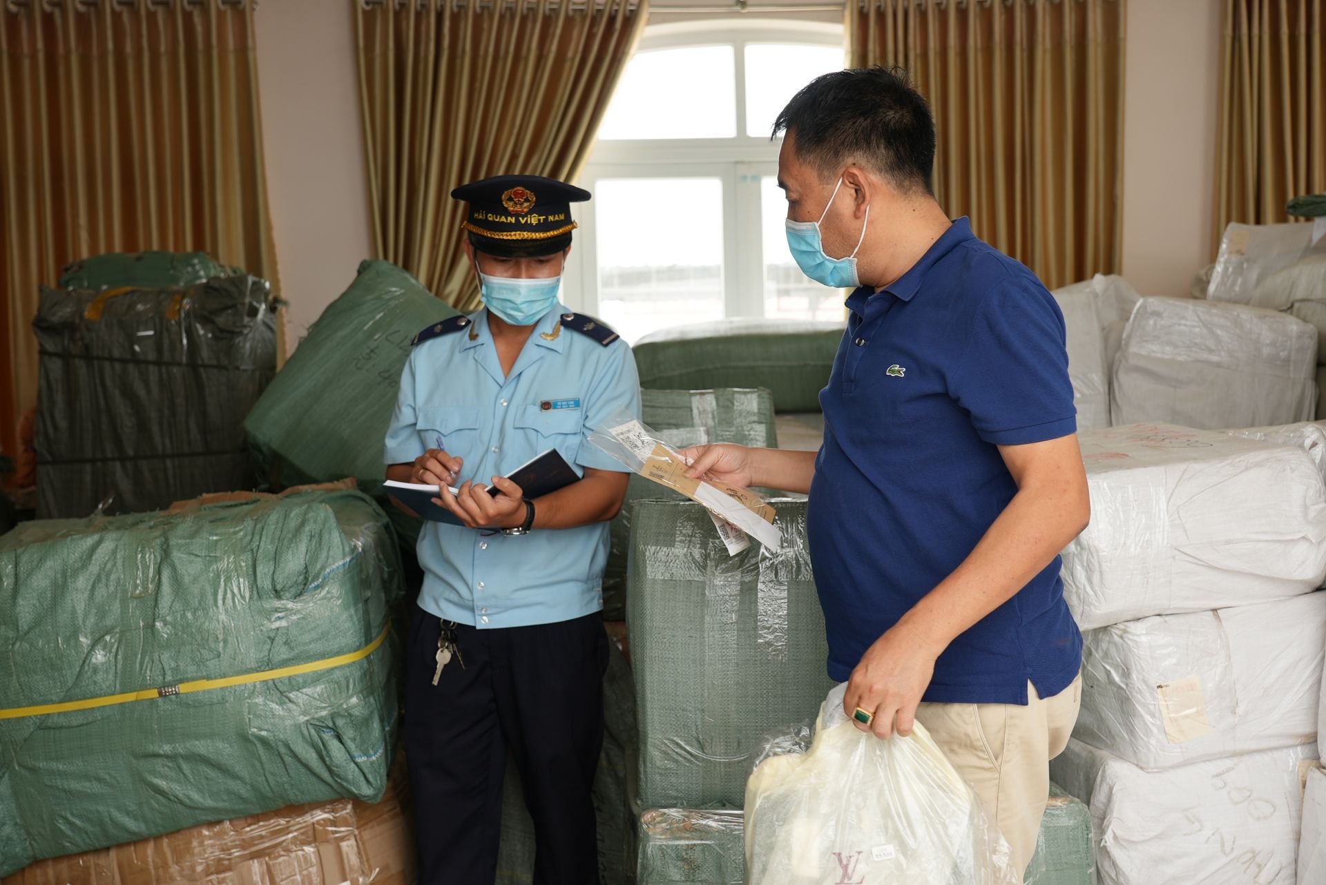 bố trí nhân lực