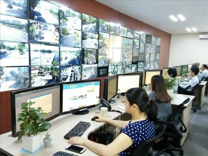 Những gợi mở về kinh tế chính trị trong phát triển kinh tế số ở Việt Nam hiện nay
