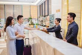Tác động của phong cách lãnh đạo đến sự căng thẳng công việc của nhân viên lễ tân tại các khách sạn ở Hà Nội