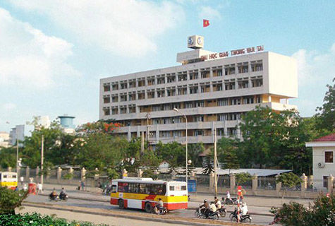 Hình ảnh thương hiệu Trường Đại học Giao thông Vận tải dựa trên sự liên tưởng và nhận thức của sinh viên