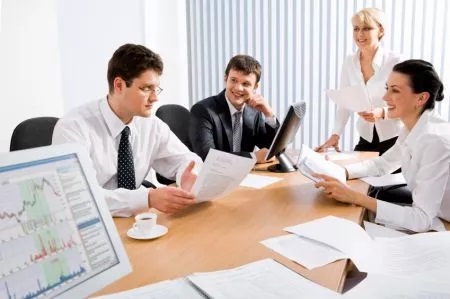 Phát triển thang đo hành vi chia sẻ tri thức trong môi trường Cwin63 tải ứng dụng đại học: Trường hợp tại TP. Hồ Chí Minh