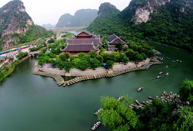 Phát triển Du lịch tâm linh ở Việt Nam và bài toán bền vững - hiệu quả