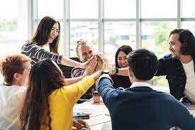 Nghiên cứu các yếu tố ảnh hưởng đến sự gắn kết của nhân viên tại Công ty Cổ phần Cấp nước Nhà Bè