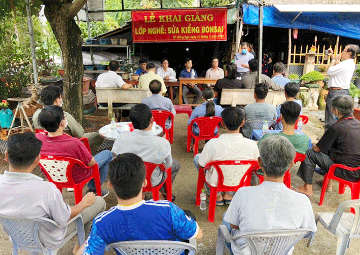 Dạy nghề nông thôn