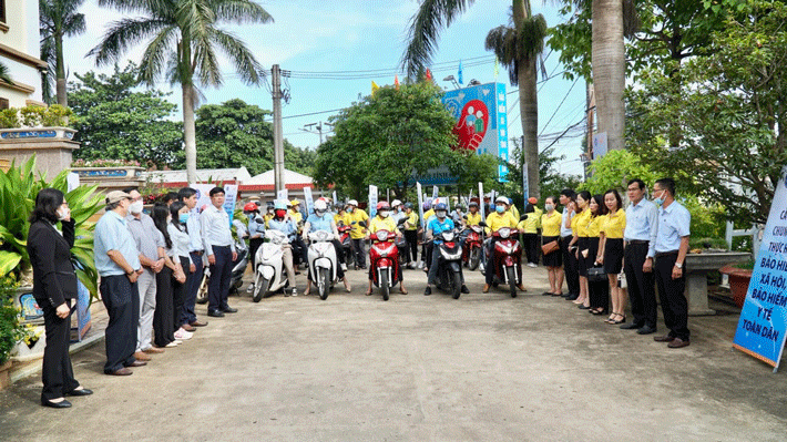 Ra quân tuyên truyền BHXH