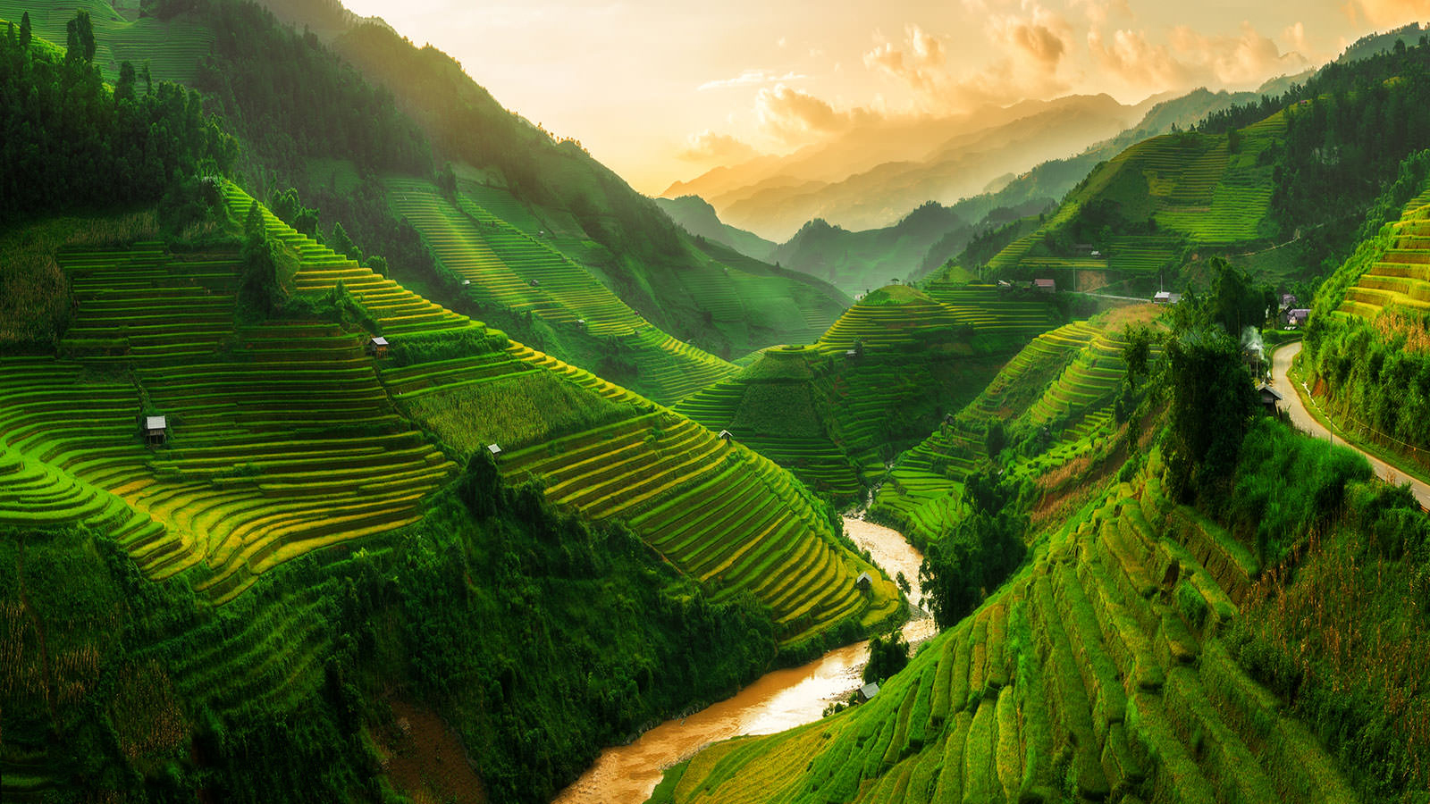 Quản lý nhà nước của Ủy ban nhân dân huyện Hàm Thuận Nam về du lịch và những định hướng hoàn thiện