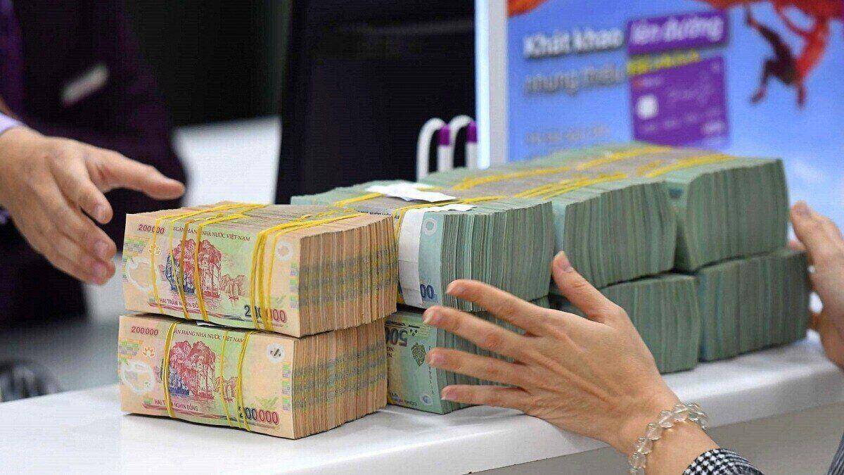 NHNN ngừng thi hành một số quy định về trường hợp không được cho vay