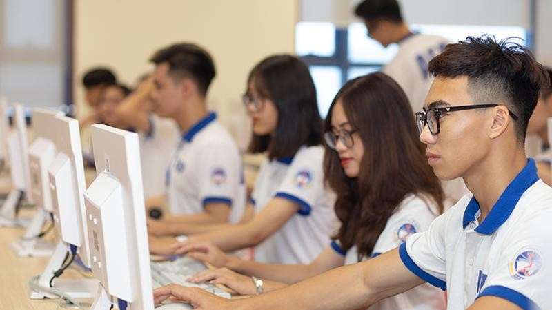 Sự phát triển của khoa học công nghệ - cơ hội và thách thức đối với Cwin63 tải ứng dụng đại học ở Việt Nam