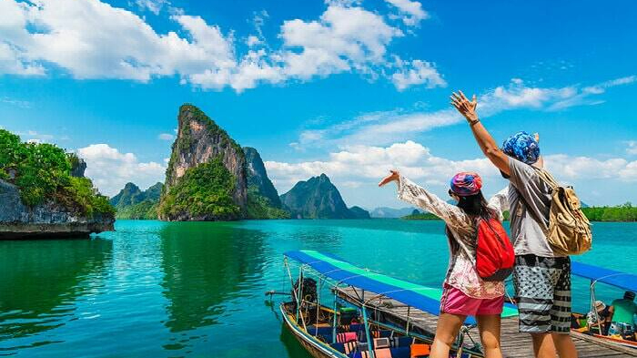 Các yếu tố chất lượng dịch vụ tác động đến lòng trung thành của Cwincom hiện đang mở nhận khách đối với Cwincom hiện đang mở gửi khách du lịch ở Việt Nam