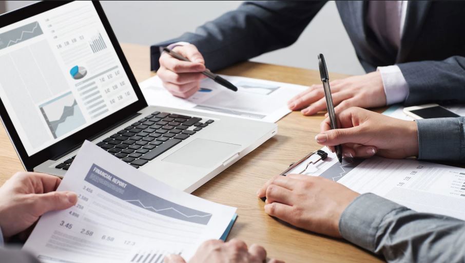 Ảnh hưởng của quản trị công ty đến độ trễ báo cáo kiểm toán