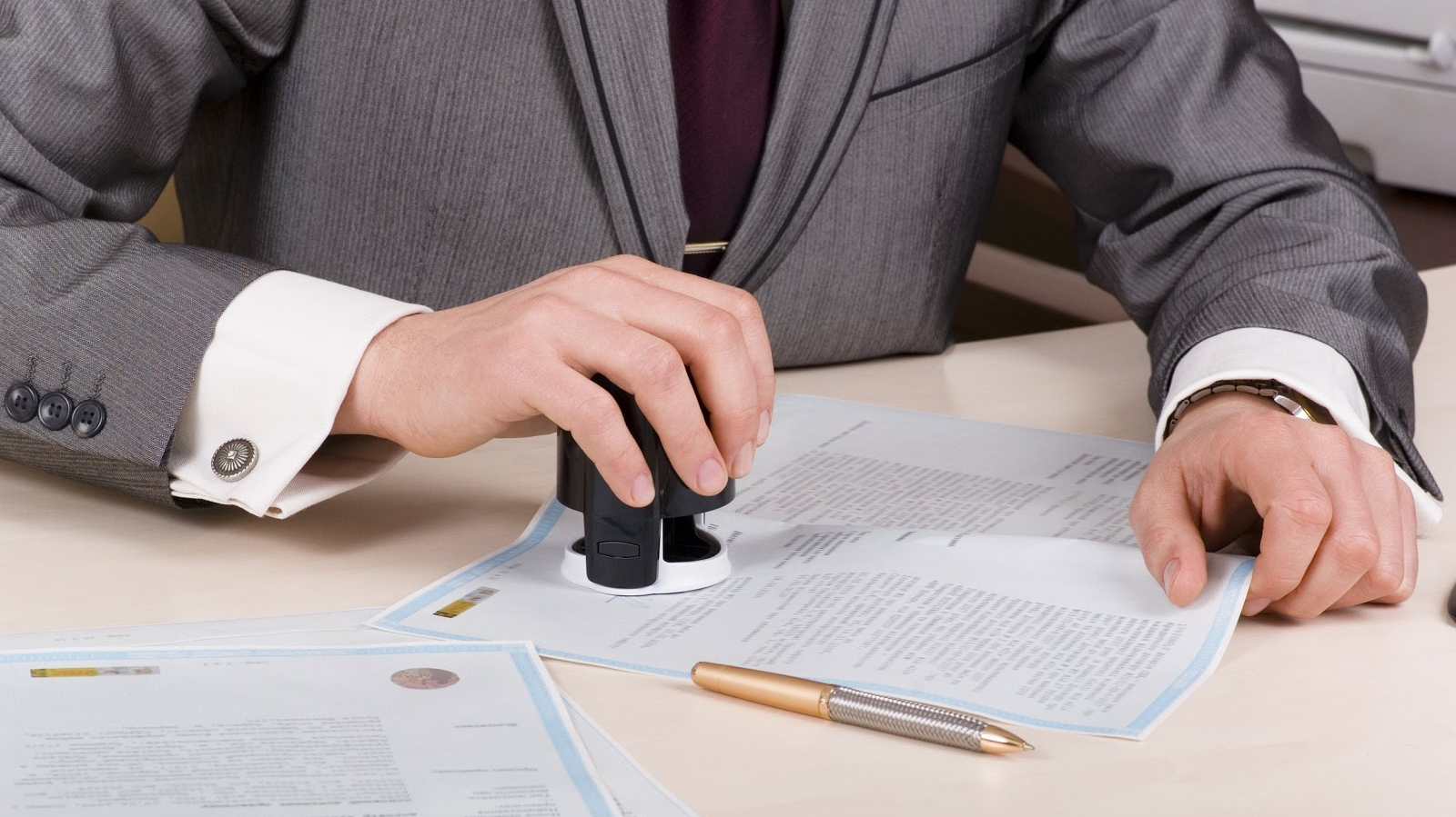 Pháp luật Việt Nam về người không quốc tịch: Thực trạng và định hướng hoàn thiện