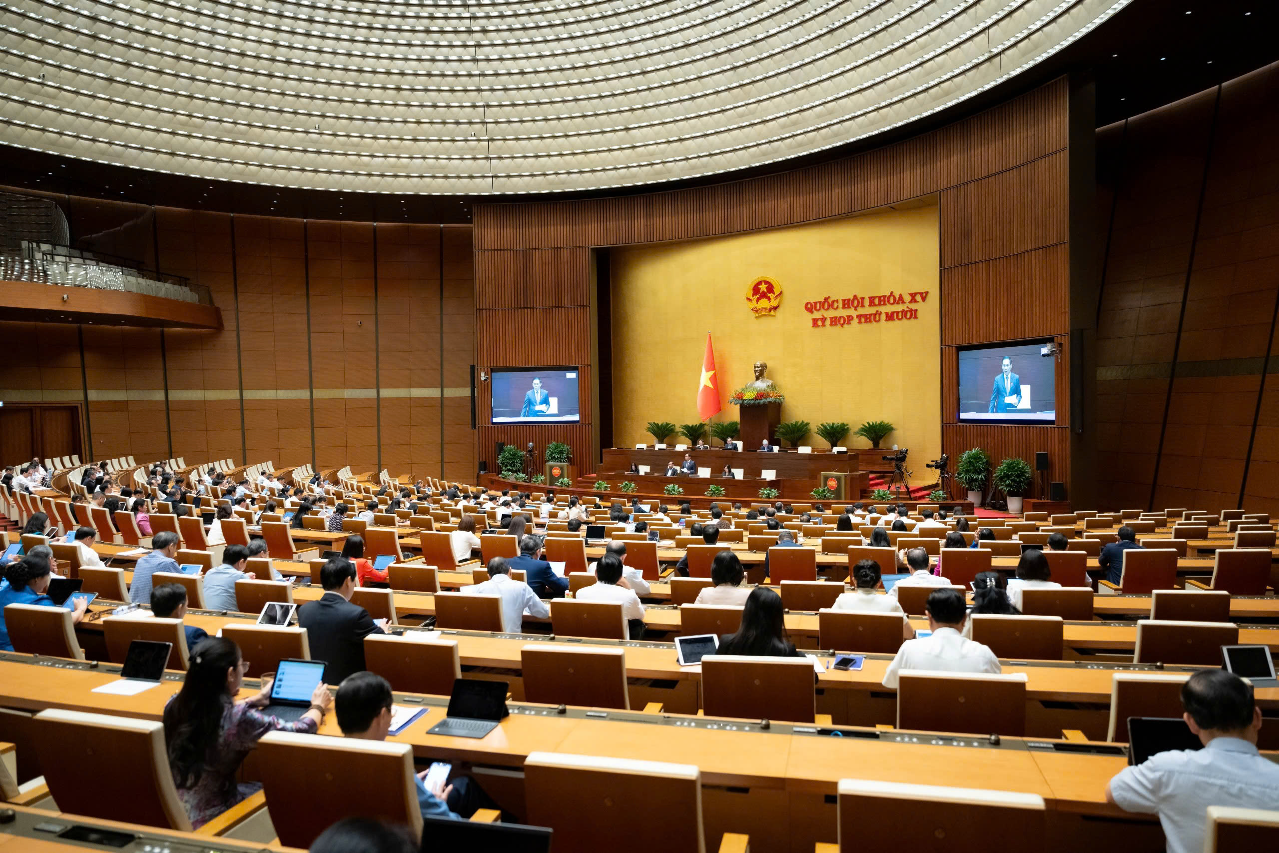 Dự án Luật Thương mại điện tử: Cần đảm bảo quyền lựa chọn dịch vụ hỗ trợ thương mại điện tử của người dùng