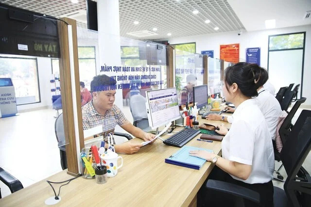Bổ sung, hoàn thiện về phân cấp, phân quyền trong vận hành chính quyền địa phương 2 cấp
