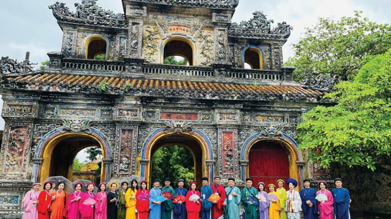 Phát triển du lịch văn hóa gắn với di sản: Nghiên cứu trường hợp thành phố Huế