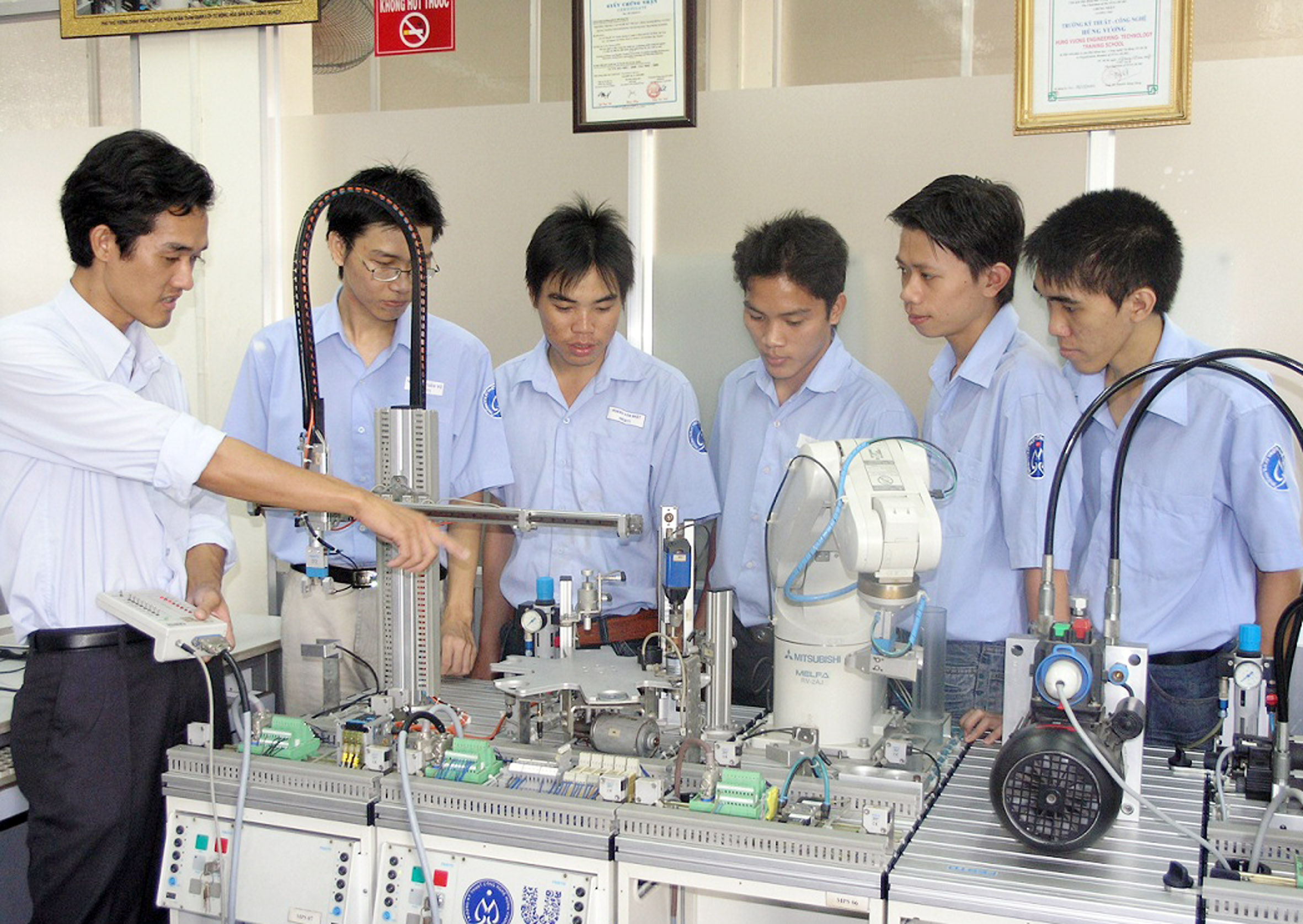 Thực trạng rủi ro trong hoạt động đào tạo nghề tại một số trường cao đẳng thuộc bộ công thương