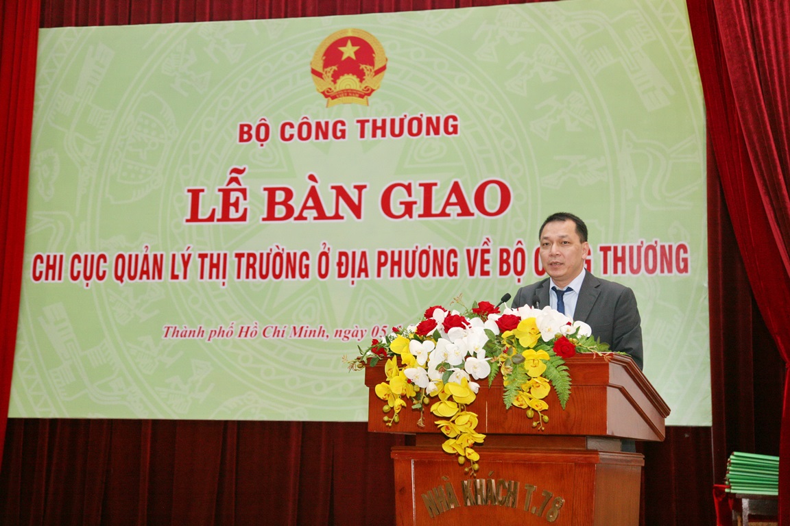 Thứ trưởng Cwin63 sân chơi đỉnh cao Đặng Hoàng An phát biểu chỉ đạo tại Lễ bàn giao
