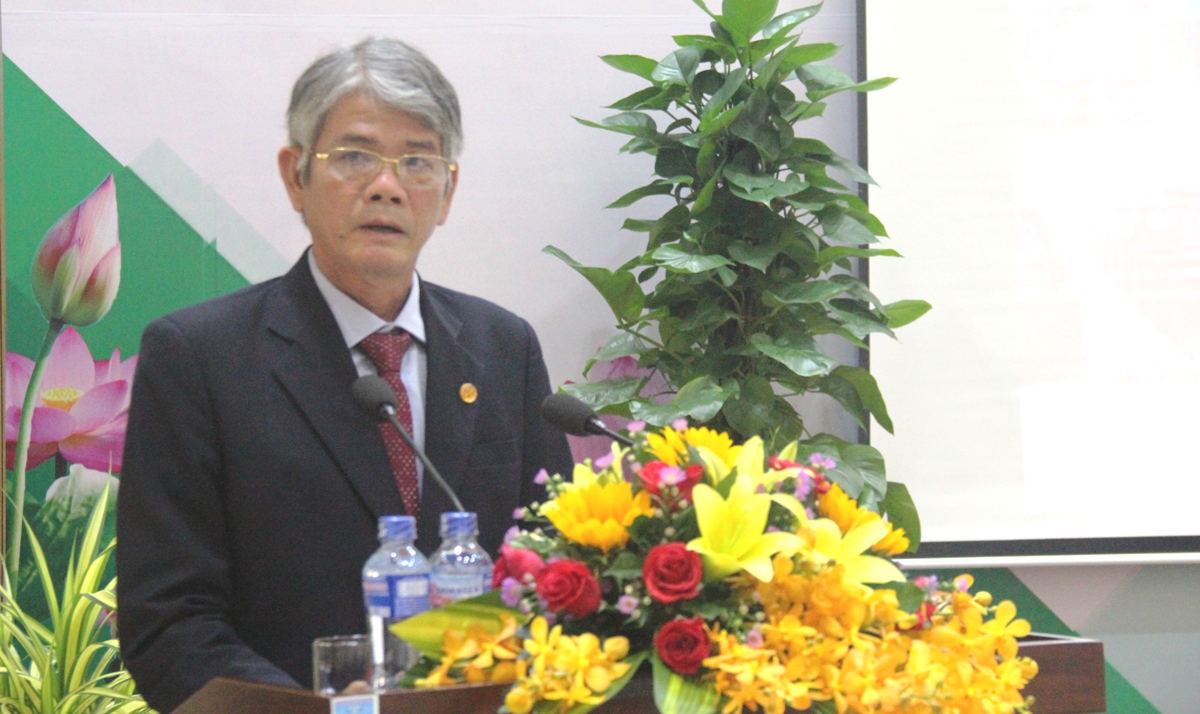 Ông Châu Hồng Phúc – Phó Chủ tịch UBDN tỉnh Đồng Tháp phát biểu tại hội nghị.