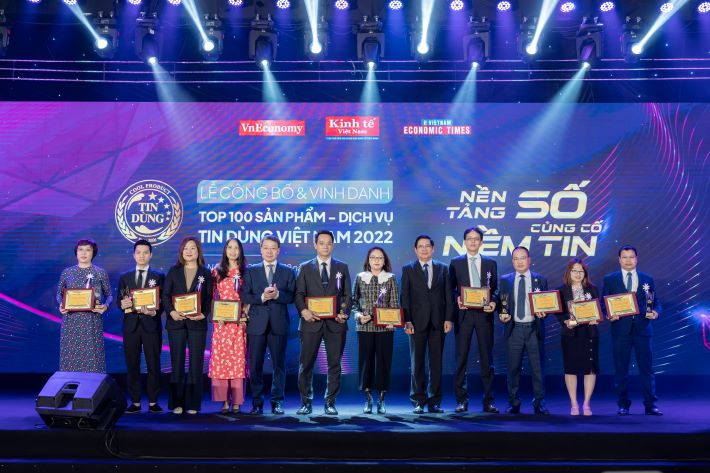 Năm 2022: Mua sắm trực tuyến, thanh toán không tiền mặt tăng mạnh