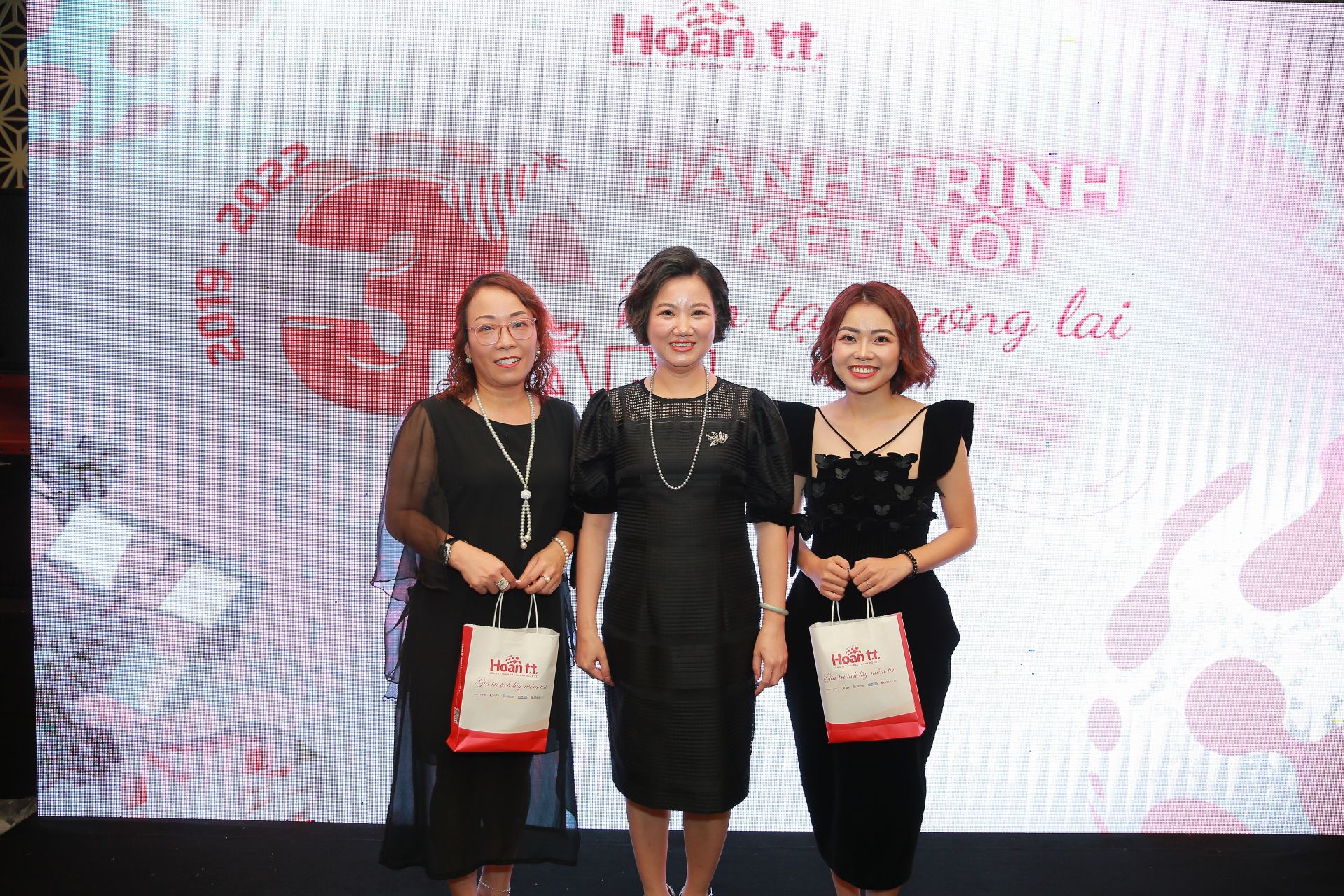 Ảnh Cty Hoan TT
