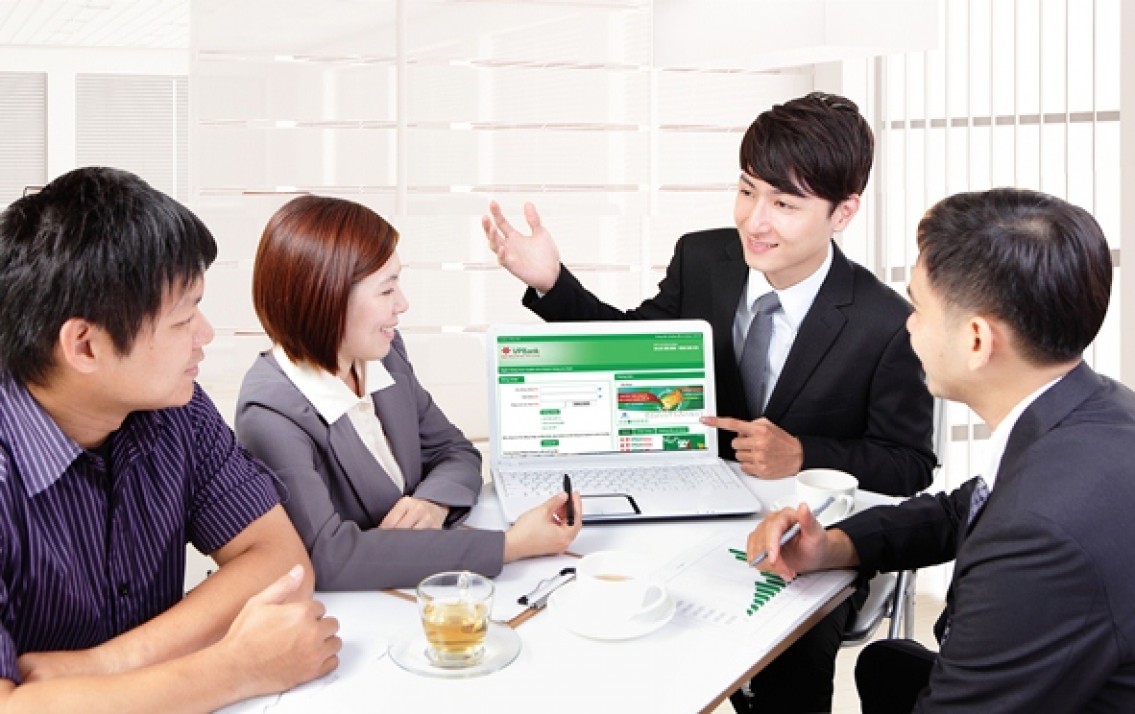 Các nhân tố ảnh hưởng đến quyết định phê duyệt tín dụng ngân hàng: Nghiên cứu trường hợp các Cwincom hiện đang mở nhỏ và vừa tại Thành phố Hồ Chí Minh