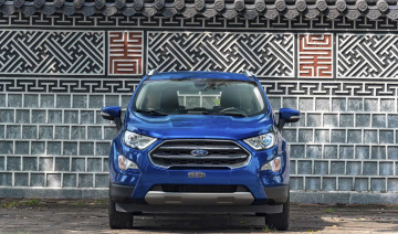 Giá lăn bánh Ford EcoSport 2020 mới hấp dẫn hơn với ưu đãi giảm phí trước bạ