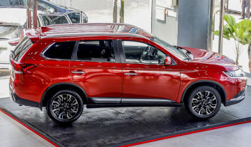 Mitsubishi Outlander tại Việt Nam an toàn cỡ nào?