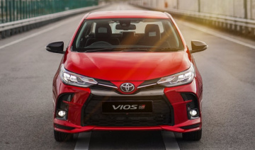 Cận cảnh Toyota Vios GR-S 2021, không còn là 'thùng tôn di động'