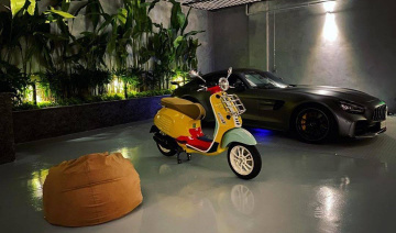 Vợ doanh nhân Quốc Cường bất ngờ tậu xe mới, chỉ có 50 chiếc tại Việt Nam