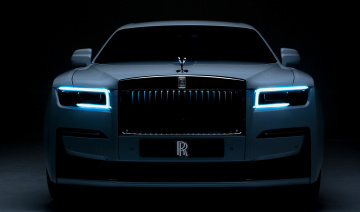 Rolls-Royce Ghost 2021 trình làng: Vẻ đẹp ma mị, lưới tản nhiệt là điểm nhấn