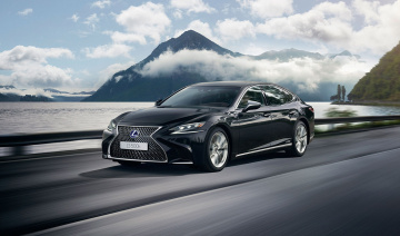 Lexus đang bán những mẫu xe nào tại thị trường Việt Nam?